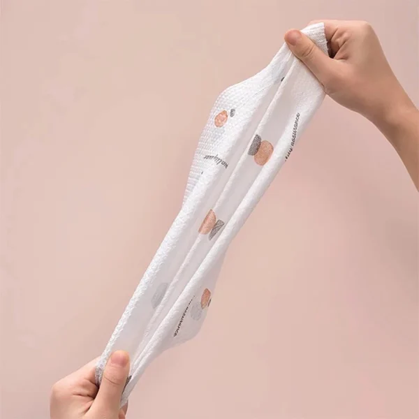 50pcs Disposable Kitchen Cloth Roll L25cm W25cm